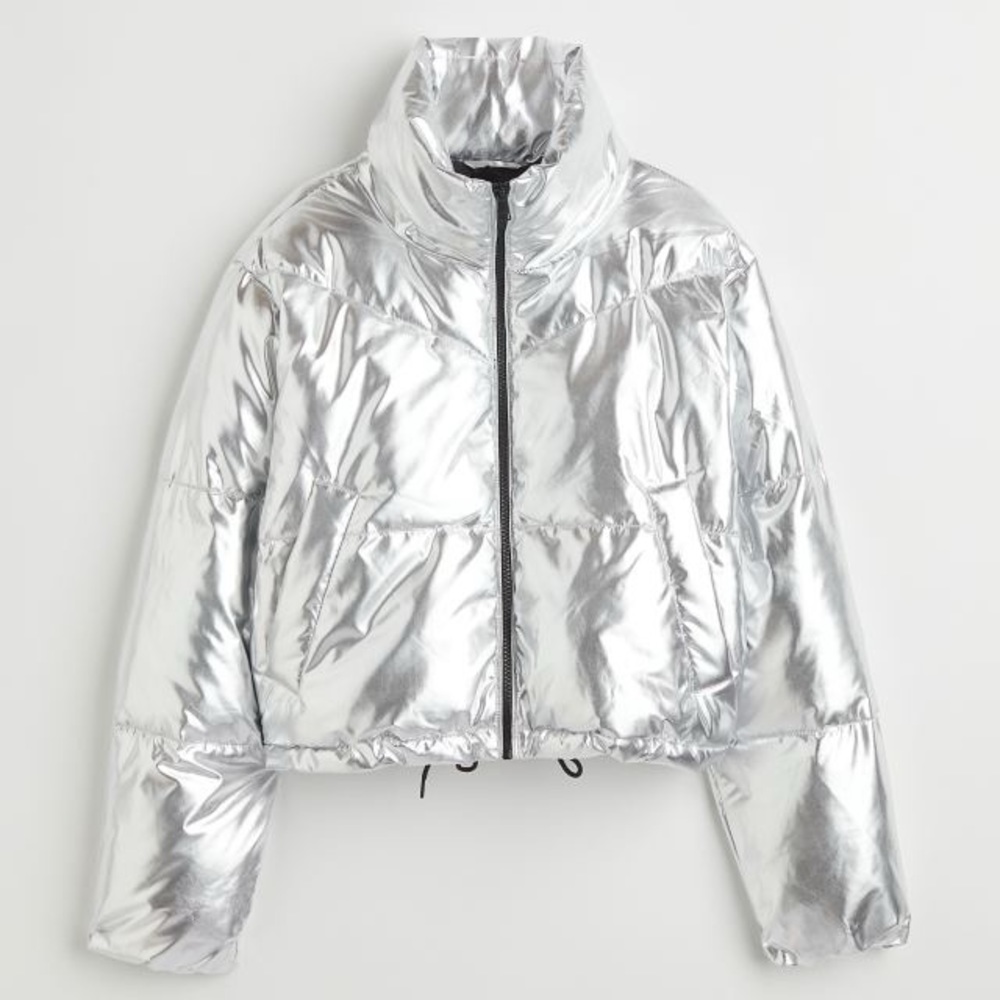 NWT H&M M METALLIC SILVER SKI CROPPED PUFFER JACKET